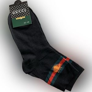 Gucci Black Stripe Bee Sock Pair Unisex (Men and women)